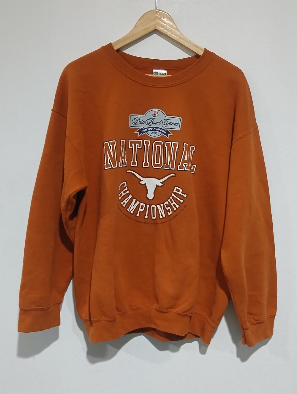 Vintage 2006 Texas Longhorns Rose Bowl National Championship sweatshirt Size: L